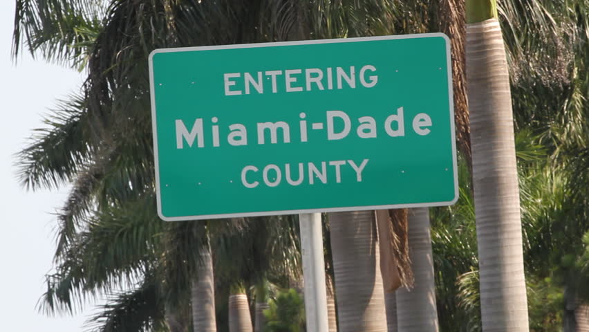 CoachT_CMU's tweet photo. Congrats to everyone in the #305 for making the All-Dade Teams: A special award, loaded with tradition that you will always be able to point to! #DadeMade #AllDade #WorkWins https://t.co/N9NyCYqlXp