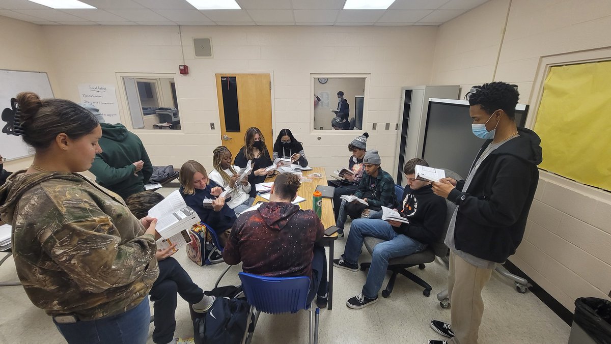 dhs_avid's tweet photo. Our AVID Seniors getting caught reading The Naked Roommate And 107 Other Issues You Might Run Into in College for literacy week. #AVID #DeltonaHigh #CollegeAndCareer https://t.co/RtayYRYrHJ https://t.co/IRqkt8rYF7