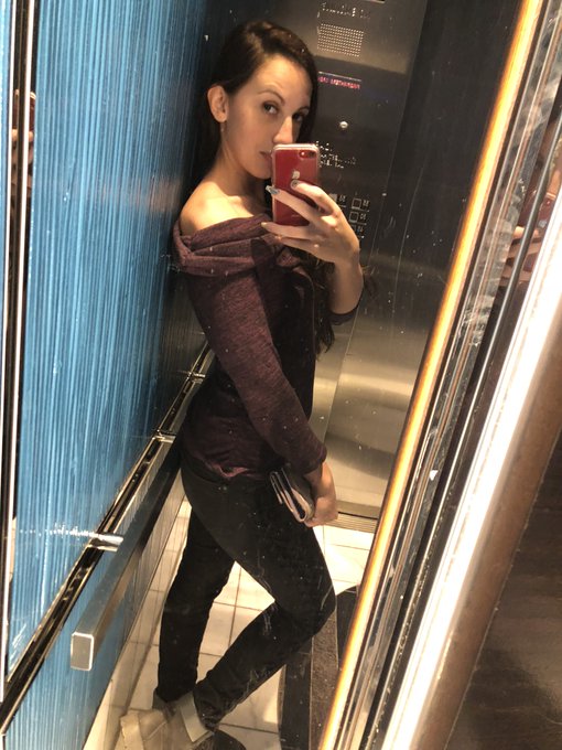 I could be your neighbor 🤔😏 https://t.co/VgsmPtKVdx<a href="/tag/breastexpansion"class="tags"><span>#breastexpansion</span></a>