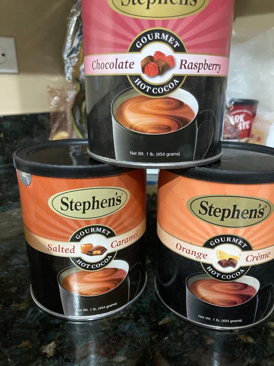 cacaoguru1's tweet photo. Happy Monday!
Let's start off with the simple decisions which one to start with..... #chocolateraspberry #saltedcaramel #orangecream #orange #hotchocolate #hotcocoa #huginamug #darkchocolate #chocolate #cacaoguru https://t.co/IfgRQfpXm7