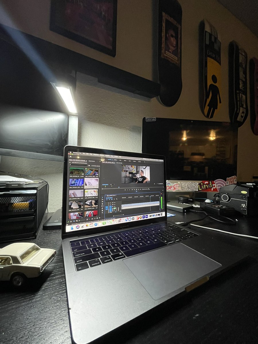 35mmdirtbag's tweet image. Working on this interview I think a new laptop is necessary… not enough horse power #bmpcc6k #macbook #proxyfiles