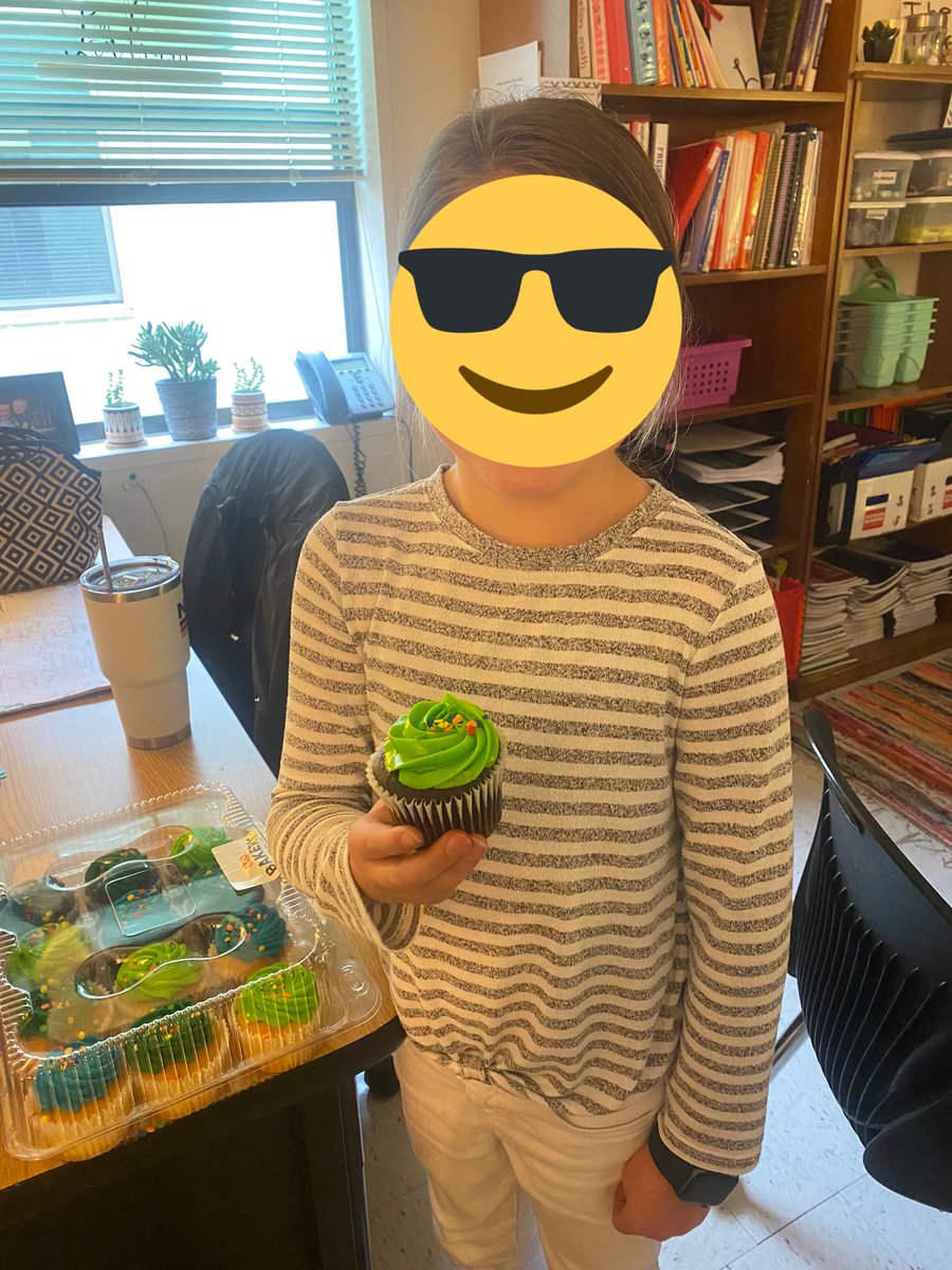 Being a June baby, I never got to celebrate my birthday in class with my friends. So in my classroom, we recognize summer birthdays on their “half birthday” so we don’t miss getting to celebrate them! #FabulousFourth #MyWhy