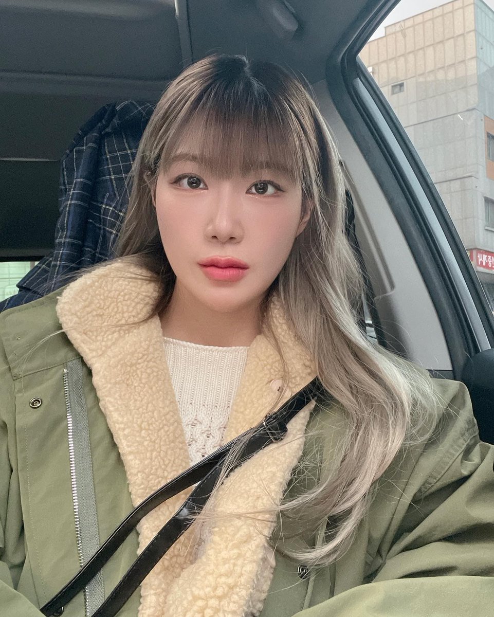 blackswan_py's tweet image. Youngheun update via instagram ˗ˋˏ🐶ˎˊ˗  

© Youngheun / Blackswan Paraguay 

🖇️
#BLACKSWAN #GoodBye_RANIA #LUMINA #YOUNG_HEUN #블랙스완 #루미나 #영흔