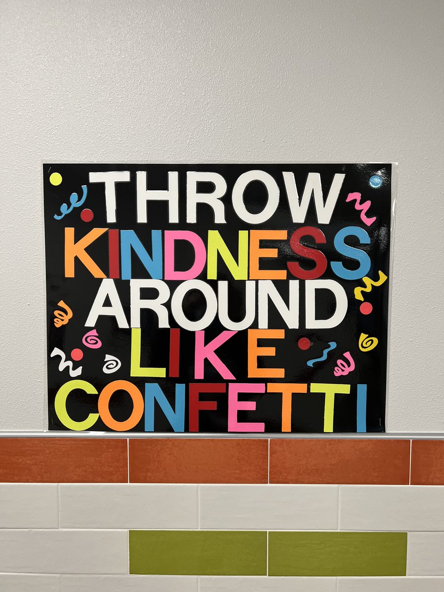 angelapowell52's tweet photo. As always we know how to add a little sparkle to our campus! Us trio always get it done! Team Carrasco ❤️#Kindness #Premonitor #monitor #volunteers #crafty https://t.co/G3QvKRdcHs
