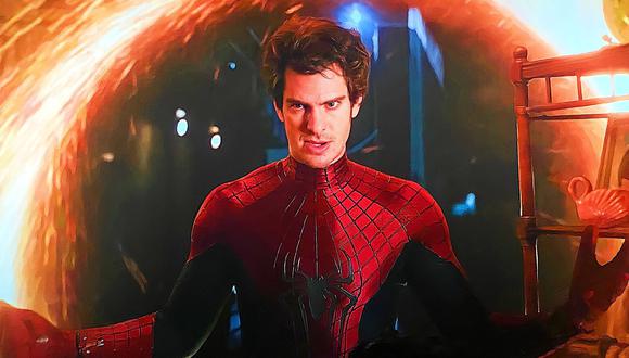 GeekZoneGZ's tweet photo. Andrew Garfield sobre mantener en secreto su aparición en #SpiderManNoWayHome:

"Le mentí a la gente y a Internet durante dos años, y se sintió genial *risas* Sentí que estaba organizando una fiesta sorpresa de cumpleaños para un grupo de personas que sabía que lo apreciarían". https://t.co/C5iLV3jPWj