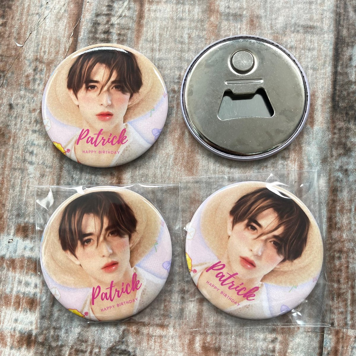 print2u2014's tweet photo. ที่เปิดขวดติดตู้🍺
วงกลม
���นาด 5.8 cm

😍เคลือบเงา / ด้าน

สั่งทำไม่มีขั้นต่ำ ราคาตามจำนวน
จำนวนมากเช็คราคา  https://t.co/A026AOWNnY

งานด่วนทำ 1-2วัน
สอบถามDM
#ที่เปิดขวดติดตู้เย็น #รับทําเข็มกลัด #รับทำของแจก​ #ทำเข็มกลัด #ทำพวงกุญแจ #ที่เปิดขวด https://t.co/W8YGrIxzY5