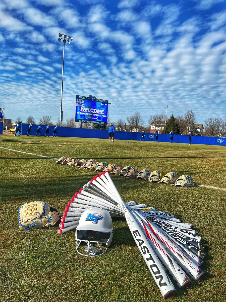 CHawksss10's tweet photo. 🤩🤩 #PoweredbyEaston @EastonFastpitch @MT_Softball https://t.co/pdwHNmV2z2