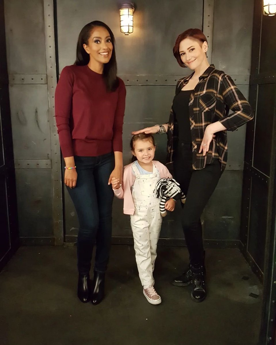 UniqueCompanion's tweet image. ❤️❤️❤️😁