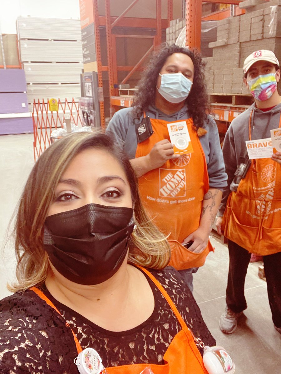 SaltoHD's tweet photo. Starting Safety Recognition week @ 6️⃣6️⃣0️⃣3️⃣!! Associates are loving the scratch offs 😁 https://t.co/65OVJw2amt