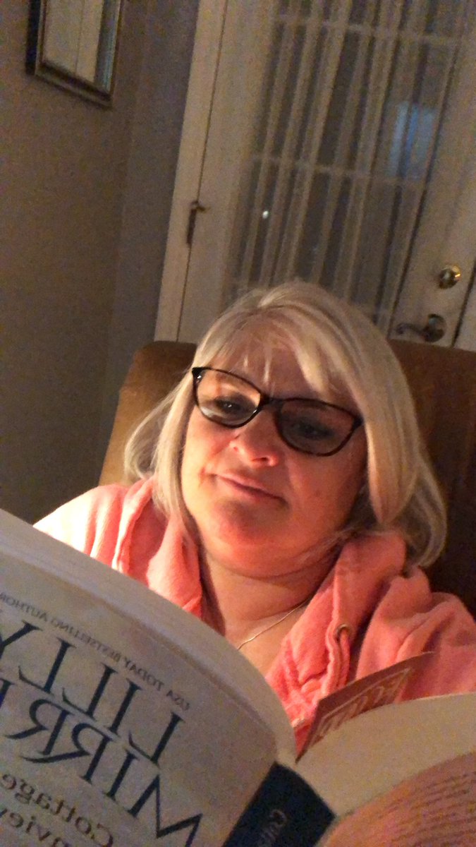 daly_kelley's tweet photo. Time to unwind! Reading always helps me relax so I can get a good night sleep, and be fresh in the morning! #dhswolvesread #shelfie importance of literacy week, READ!! 💙 https://t.co/0jHZKDrEUE