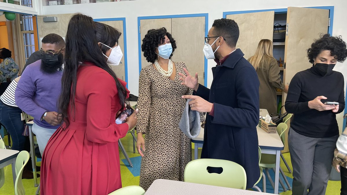 NYCDistrict19's tweet photo. An amazing day at PS 158 for the Hydroponics Lab ribbon cutting ceremony &amp; student-led tour! Students shared how they use the space to grow food while learning hands-on about science and sustainability in the 21st century.🌱  

@TamraCollinsD19 

#d19allthewayupandbeyond https://t.co/IgqO3L8Jhc