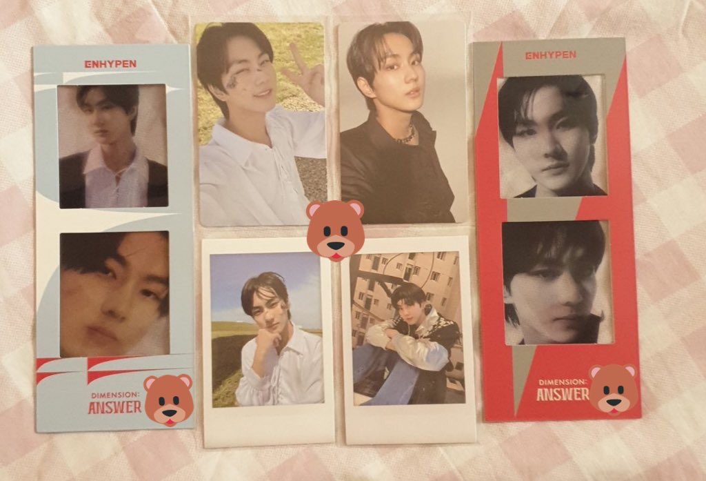 shinwonscart's tweet photo. auto graduationism sa d:a album pcs 🥳 thank you @enxotancart for the smooth transaction ! they arrived vv fast and safe <33 #EETFeedbacks https://t.co/zCFmGpWV8u