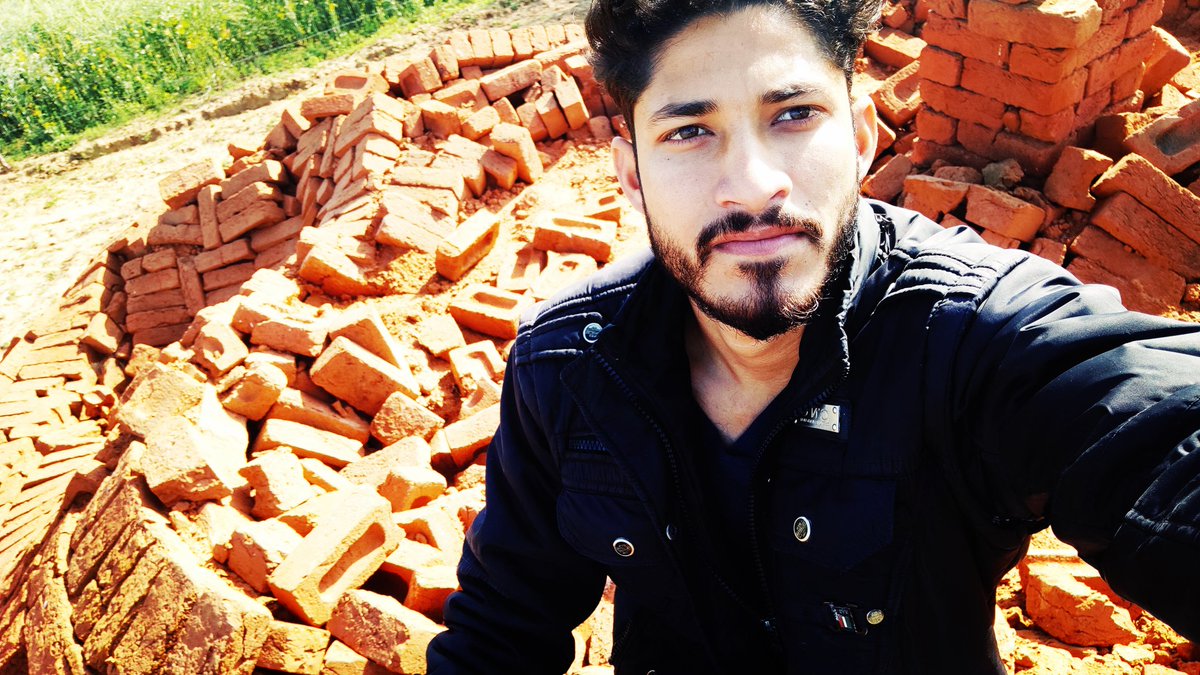 Ranveer Singh tweet media