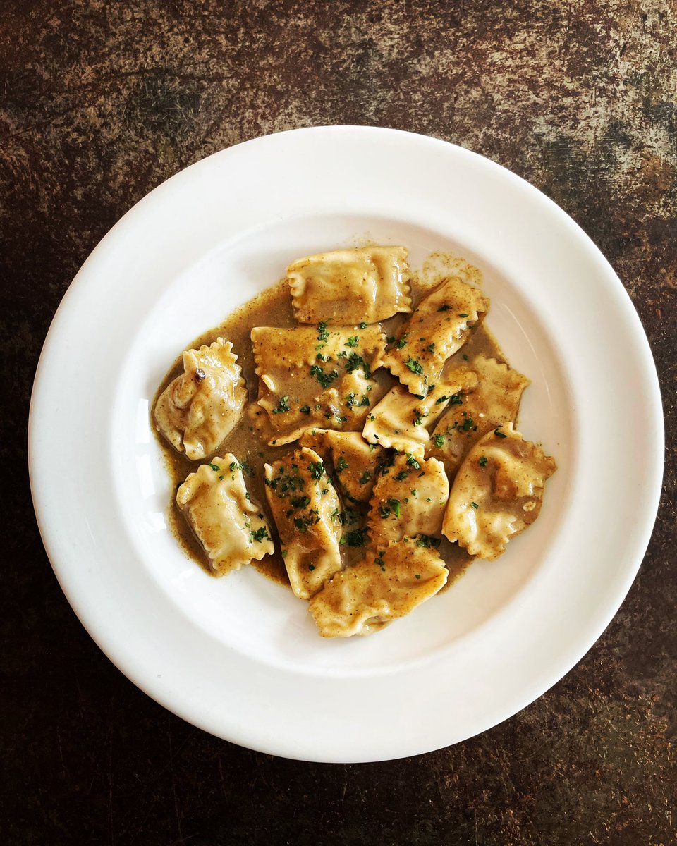 Beppi's Restaurant tweet media