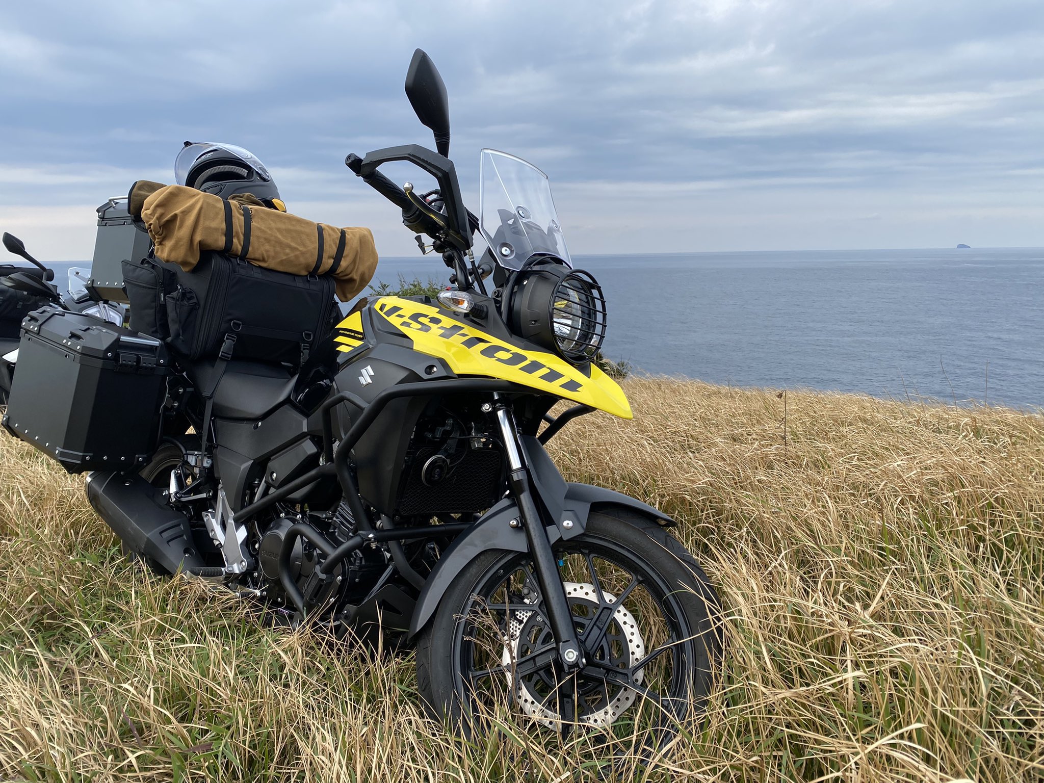 Os 名前 Os 住み 長崎北部 性別 男 年齢 24 身長 163 車種 V Strom250 趣味 バイク 釣り キャンプ 呟き内容バラバラかもです 趣味垢 バイク乗りとして軽く自己紹介 バイク乗りとつながりたい 釣り好きな人と繋がりたい T Co