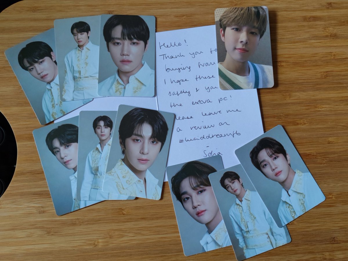 EclipseOfNox's tweet photo. Thank you so much @luciddreamgos (again).๐ฅฐ๐คฉ This lovely little surprise arrived yesterday. Really loving it and the extra. ๐คฉ๐ฅฐ #luciddreamfb https://t.co/UDTv8YGNax