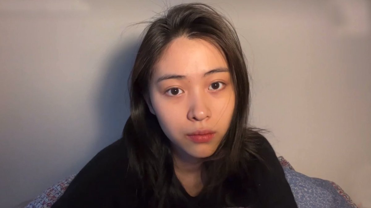 theryujinpics's tweet photo. in love with bare faced ryujin https://t.co/hrx9fkpbSD
