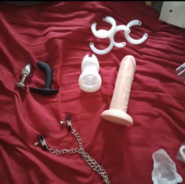 Mistressschool2's tweet photo. Rt 💕 💕 ❤️ 💄 for mistress right now with your love ♥️❤️ https://t.co/diI3BOZ89z