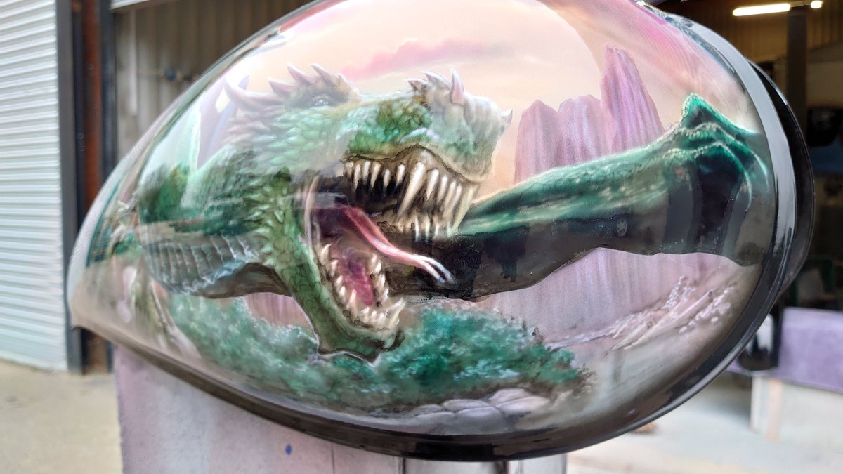 MDMachine's tweet image. Flexing my imagination muscles before the next larger job.
Kawasaki vn900 tank.
Facebook MDM art and custom paint