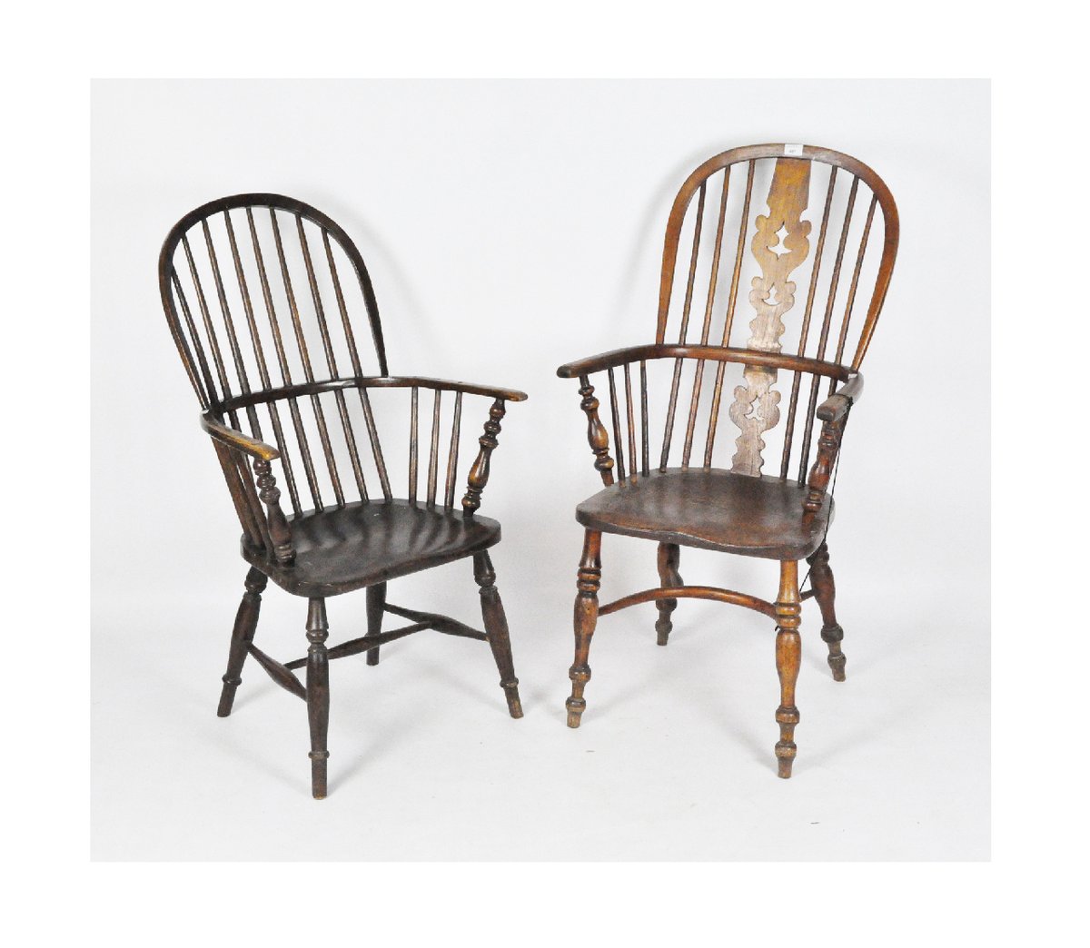 MendipAuctions's tweet photo. AUCTION TODAY - The Interiors and Collectables auction starts this morning at 10am. 
Take your seat in our saleroom, at the kitchen table or on the bus. 
Lot 208 - An early 20th century rocking horse
Lot 467 - Two 19th century Windsor armchairs https://t.co/gN2CwBiPbR