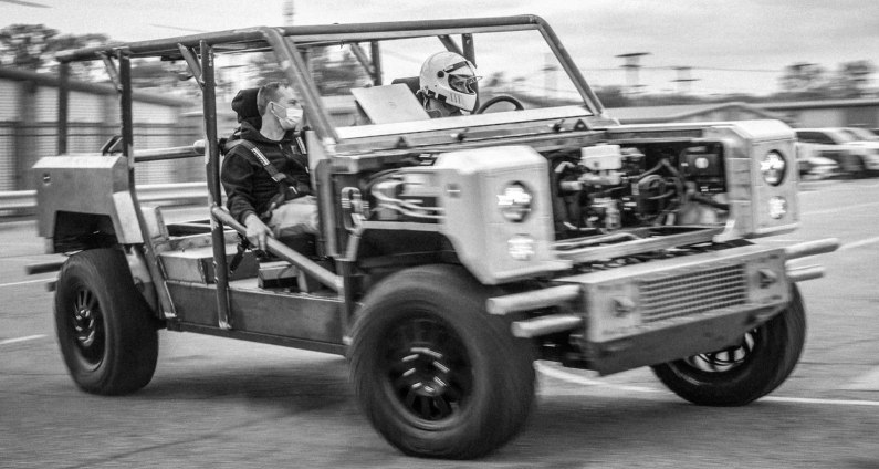 Faszination Bollinger geht in die Flotte - Traumwechsel

ow.ly/cL4m50HC9AE

#Bollinger B1 und B2 #yesauto #SUV #Elektrogeländewagen