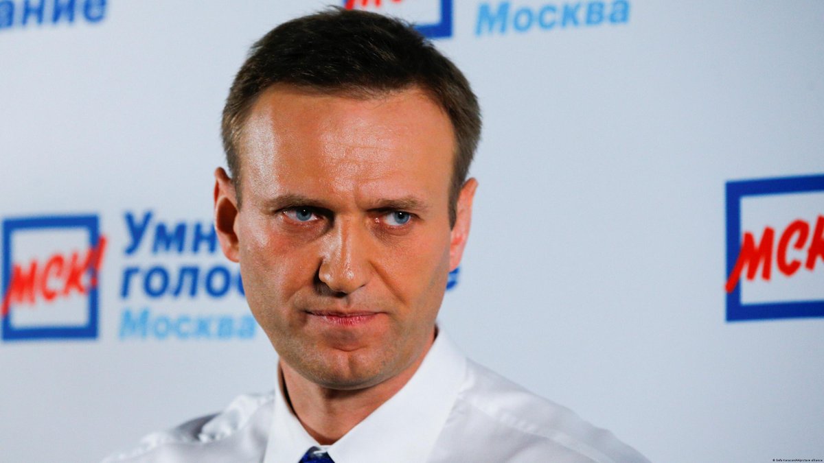 ❗️ Алексея Навального внесли в список террористов и экстремистов. Вместе с ним в список добавили Любовь Соболь, Лилию Чанышеву, Георгия Албурова и других бывших членов ФБК. Их имена появились в перечне Росфинмониторинга