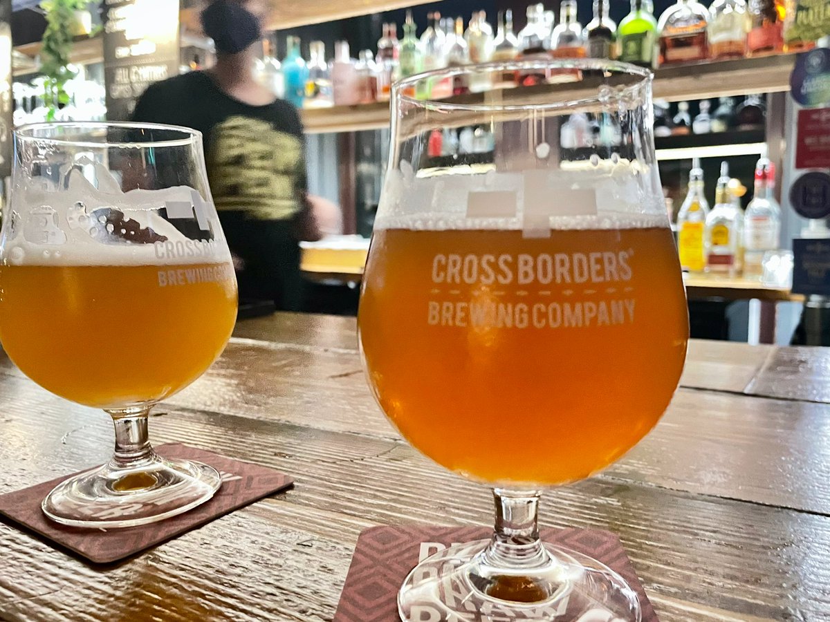 Hell of a night celebrating #leithbeerweek at <a href="/oldeastwaytap/">Old Eastway Tap</a>! 

Cask <a href="/NewbarnsBrewery/">Newbarns Brewery</a> was bang on, as was an incredible BA Brett Berliner from <a href="/campervanbrew/">Campervan Brewery</a> and <a href="/moonwakebeer/">Moonwake</a>’s silky new baltic porter. Star of the show to <a href="/DonzokoBeer/">Donzoko</a> - smoked lager and West Coast both stunning!