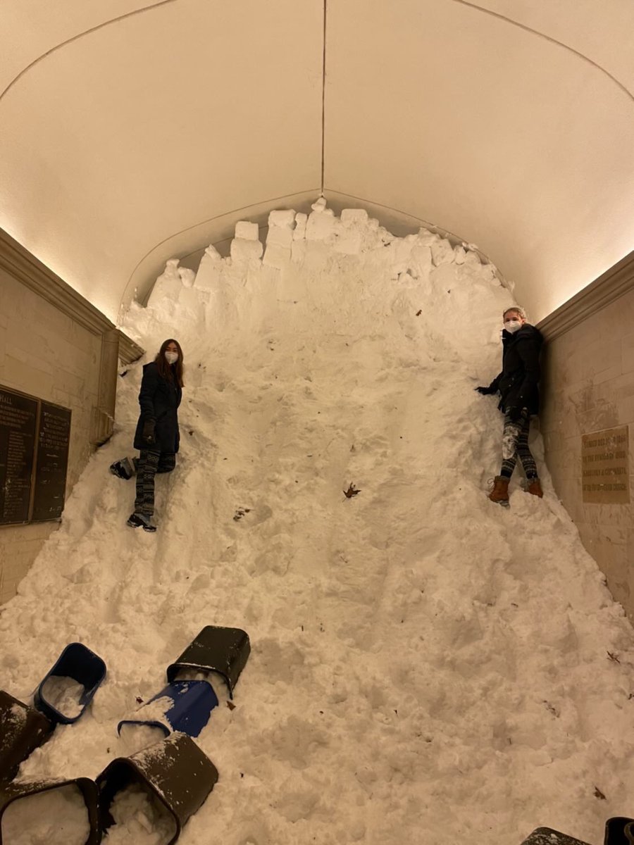 After hours of devotion and help from countless students… 

The Arch is filled!