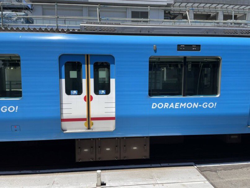 シャララララ僕の心にー
いつまでも輝く夢ー♪ 