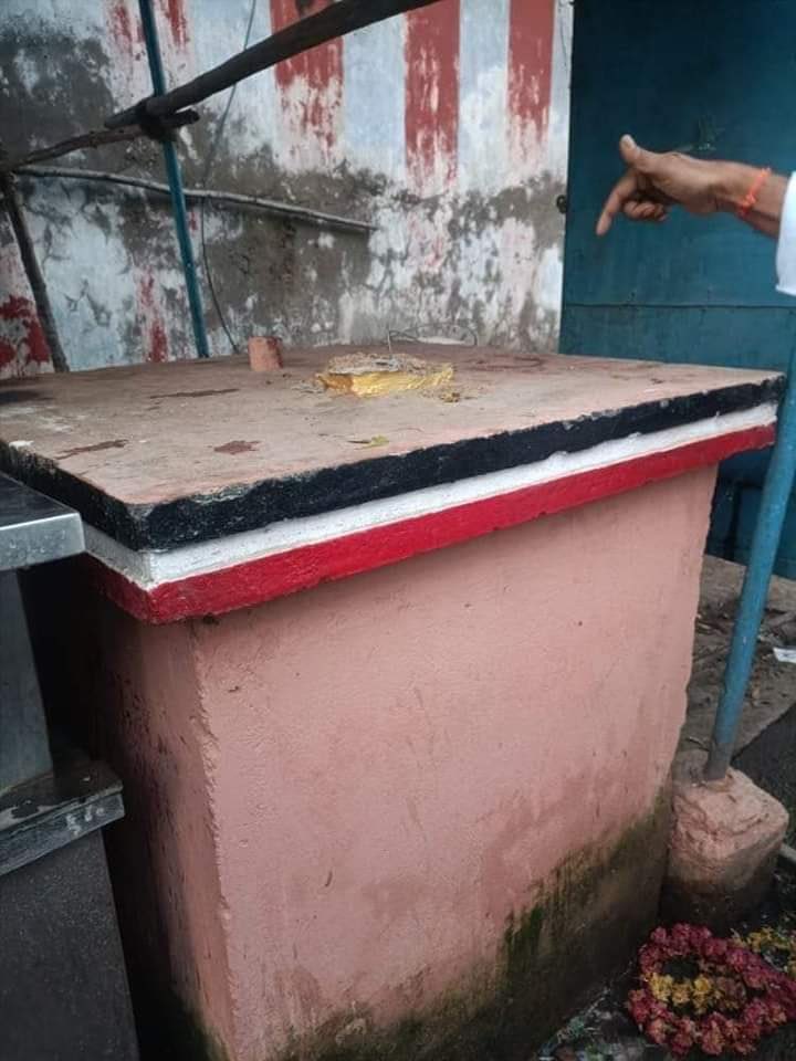 EPSTamilNadu's tweet photo. ஏழை எளியோர் பசி தீர்த்த வள்ளல், தமிழக மக்கள் இதயங்களில் என்றென்றும் நீங்கா புகழ் கொண்டிருக்கும் இதயக்கனி  எம்.ஜி.ஆர். அவர்களின் திருவுருவச் சிலை தஞ்சை வடக்கு வீதியில் சமூக விரோதிகள் சிலரால் சேதப்படுத்தப்பட்டுள்ளதை மிகவும் வன்மையாக கண்டிக்கிறேன்,1/2 https://t.co/tSEwfdnL9M