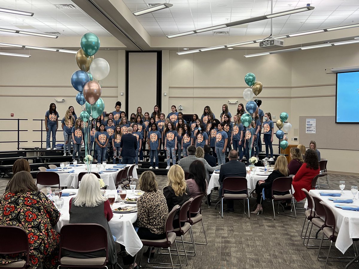The TSMS Varsity Treble Choir sang for the KISD School Board Dinner tonight, and they were incredible! We are grateful for the invitation! <a href="/KellerISD/">Keller Schools</a> <a href="/KISDFineArts/">Keller ISD Fine Arts</a> @DrRDubKellerISD <a href="/TSMSKeller/">Trinity Springs MS</a> @MaganLocey @jbarrettTSMS #TrinitySings