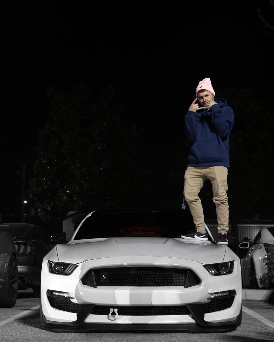 Jameson_Life's tweet photo. Just have fun 🎟 #mustang #bagged #cars #shelby https://t.co/WmwDQBQmZu