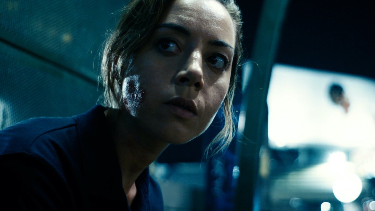 KevinFalk7's tweet photo. Emily the Criminal was a much darker film than anticipated but a very solid one overall. An intense crime thriller that has a lot to say about how much capitalism can ruin someone's life forever. A strong Aubrey Plaza performance and a nice emotional core. Good stuff! #Sundace https://t.co/HGaVo165lA