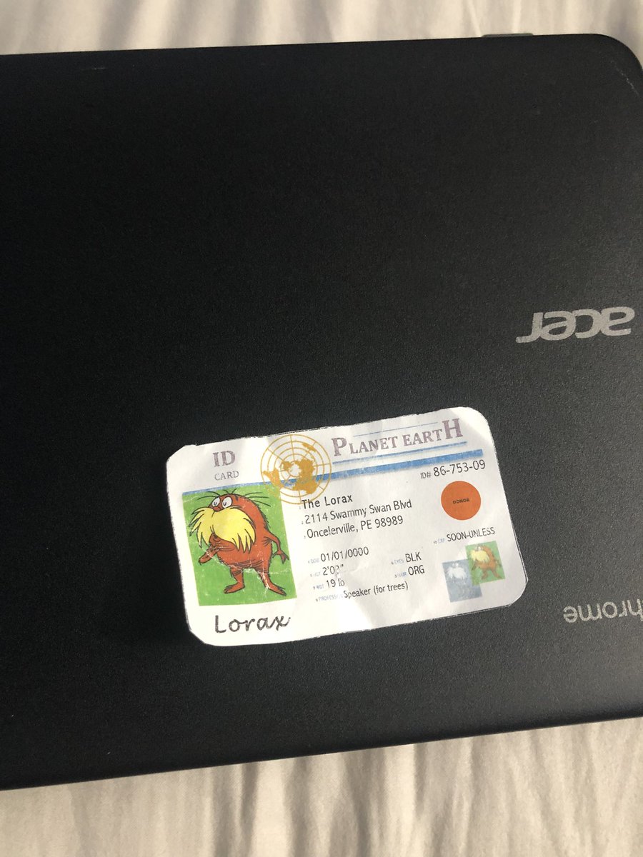 ZackWied2's tweet photo. Using a computer can help lessen the amount of resources we use like paper and pencils and decrease our ecological footprint #apespop @franklinlorax https://t.co/z9QIIS8c8Q