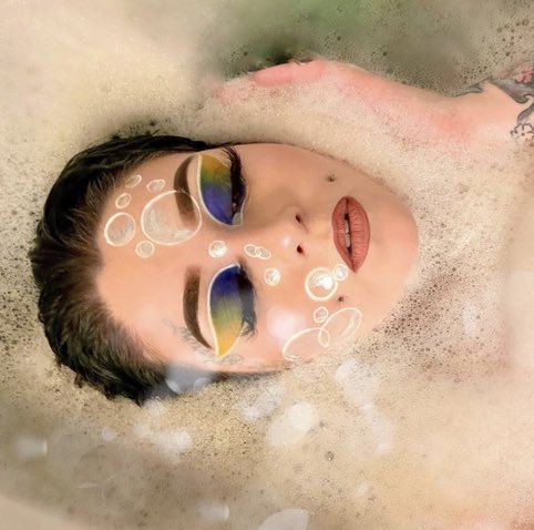 BlendingBrandi's tweet photo. @JeffreeStar what does is take to be on your pr list? 😦Literally my life goal would be complete 🥺 here are some shots I’ve taken of/with your products. https://t.co/SDspVYTasd