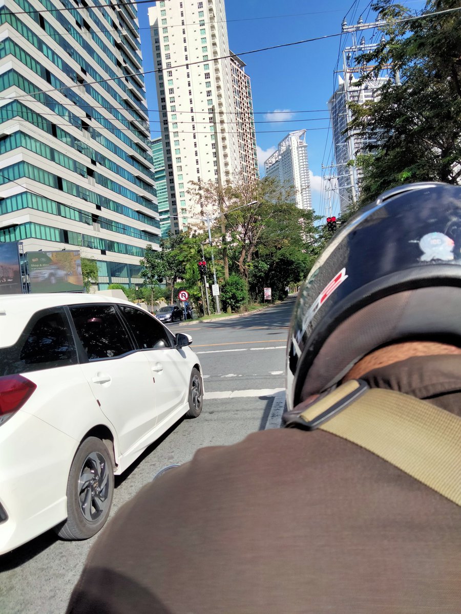 ishymnida's tweet photo. sobrang thank you safe sa destination at sa paguwe @ManDownMandownn https://t.co/f8WfmtgeGZ