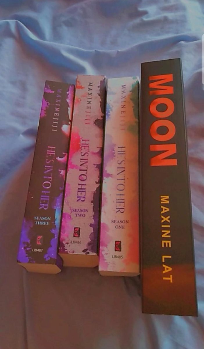kyut_K8's tweet photo. Naiiyak parin ako.😭✨
Hindi parin nag sisink in sakin may book nako ni ate @maxinejiji

#MAXINEJIJIStories l @maxinejijiesOFC https://t.co/SEiKxEywQk