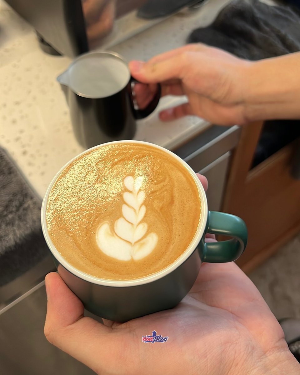 visitjohor_'s tweet photo. Admin nak share-kan dengan korang Principle Cafe by TAM betul2 dekat belakang Persada Johor yang menghidangkan dari lunch hingga la ke hi-tea dengan konsep 'Asian-Western Fusion Cafe' yang baru sahaja dibuka! https://t.co/etN7UuoofD