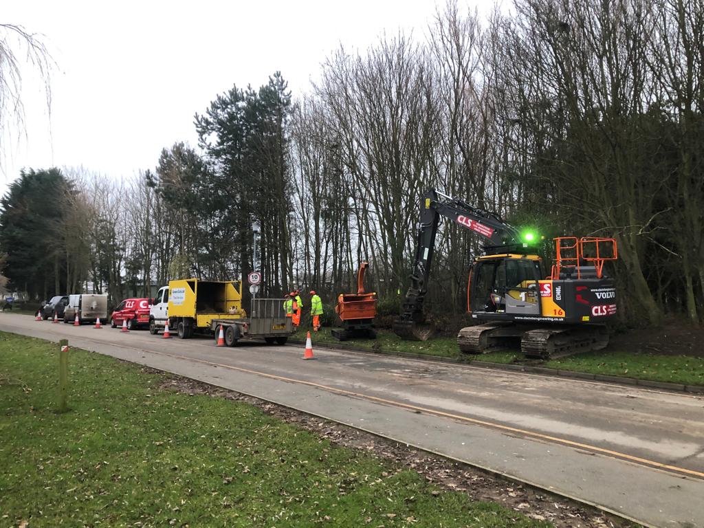 CLSconstruct's tweet photo. Works commence at Thorpe Park, the construction of a new 51 lodge development over the next 22 weeks. #clscivilengineering #lodges #construction #groundworks #CLS #survey https://t.co/5nZm1Ho4sb