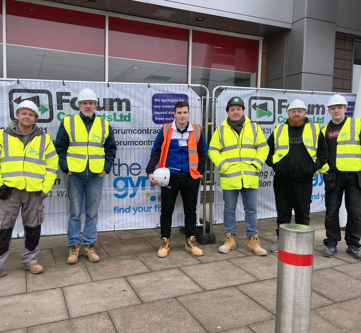 ForumContracts's tweet photo. NEW PROJECT UNDERWAY 🏗 
 
Today was the start of our first project for a new client @TheGymGroup in Essex.
 
Forum will be constructing a full strip and fit-out including external works over a 11,000 sq. ft. area.
 
We look forward to showing you the completed space soon! 👀 https://t.co/dhkJwSJU6p