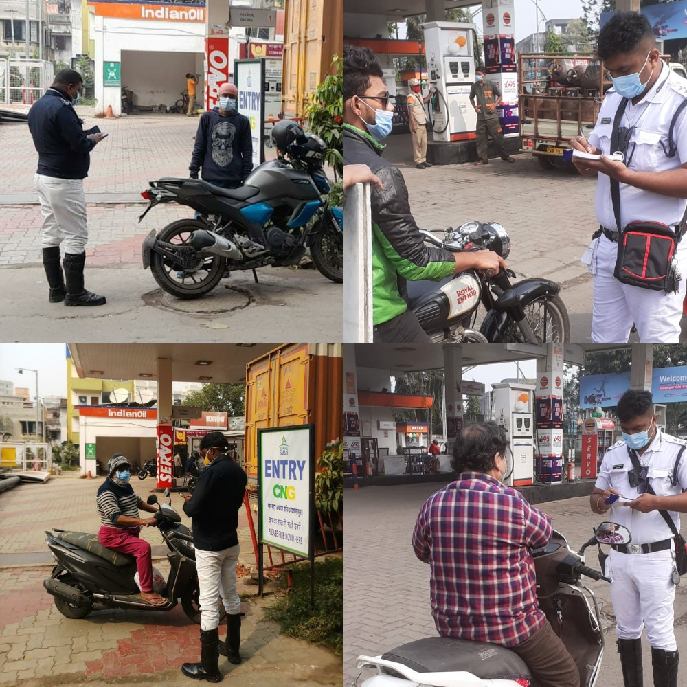 KPTrafficDept's tweet photo. প্রতিদিনের মত আজও শহরের পেট্রল পাম্প গুলির সামনে হল বিনা হেলমেটে মোটরসাইকেল চালানোর বিরুদ্ধে বিশেষ অভিযান। মোটরসাইকেল আরোহীদের এই বিষয়ে সতর্ক করার সাথে সাথে আইন ভঙ্গকারীদের বিরুদ্ধে নেওয়া হল যথাযত ব্যবস্থা।
#SafeDriveSaveLife 
#HelmetMust
@CPKolkata https://t.co/oHAYJmaVXI