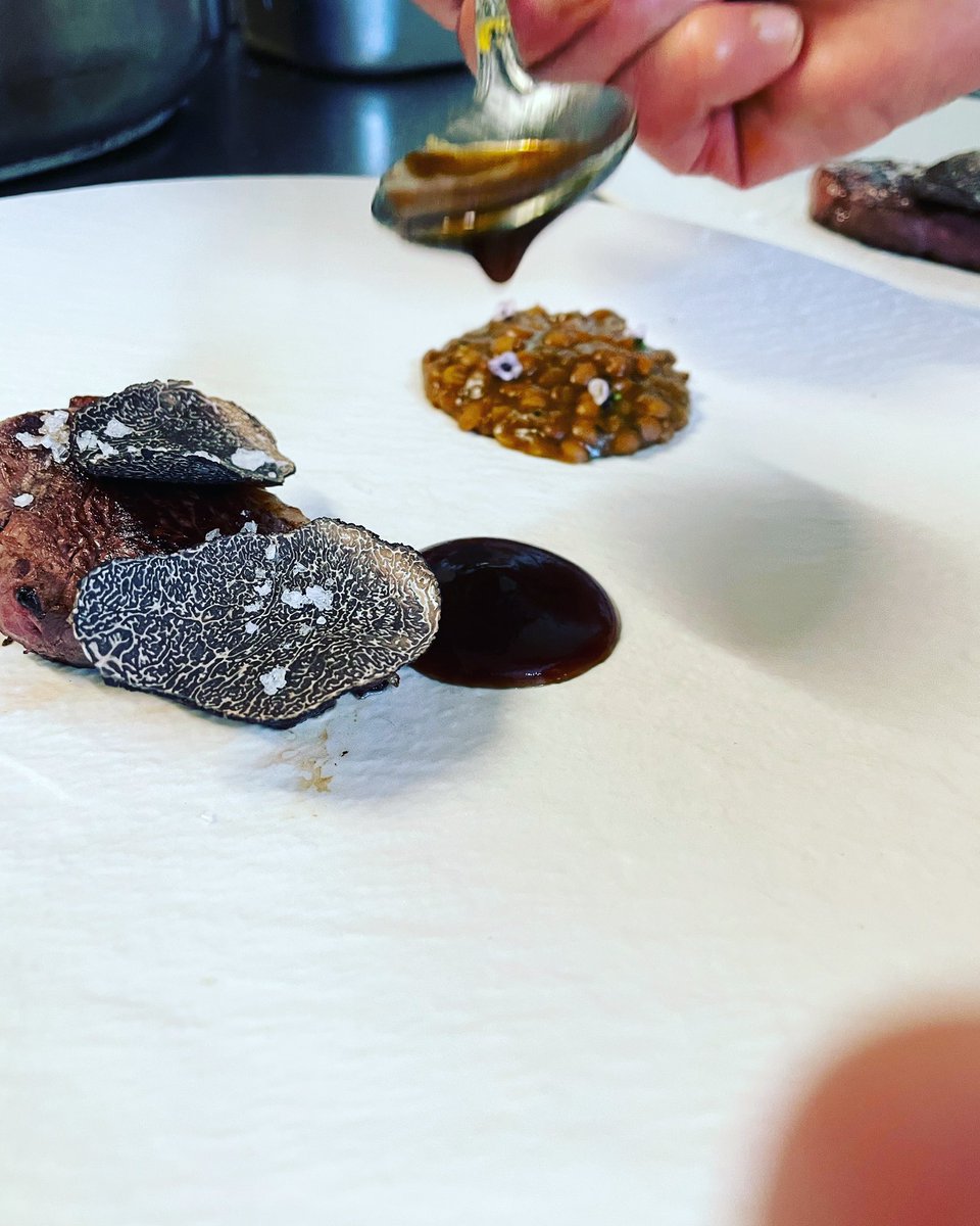 Pato, su demiglace , trufa y lentejas con foie!! #cocinadesotobosque #cotodequevedo