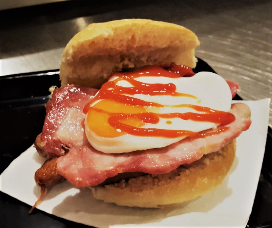 EdwardsofConwy's tweet photo. Serving breakfast baps until 11am. Hungry yet???!!
#EdwardsOfConwy #openforbreakfast https://t.co/XL1tiCsxND