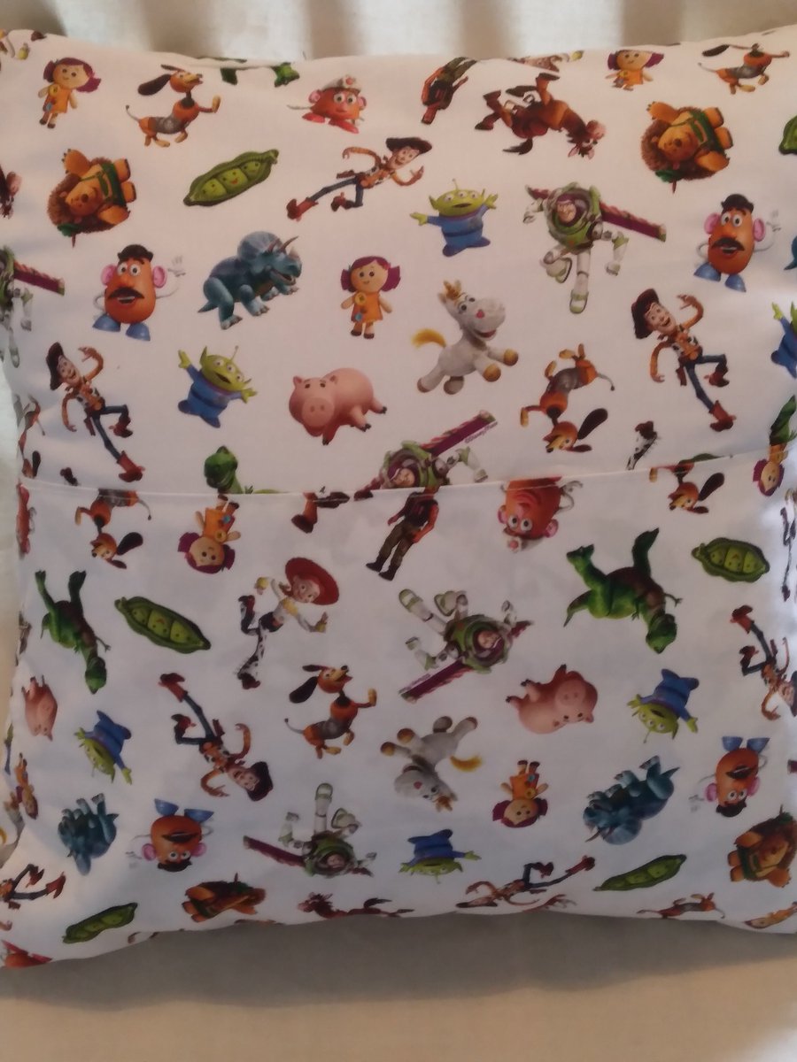 beavan_lesley's tweet image. Excited to share the latest addition to my #etsy shop: Reading pillow/book cushion etsy.me/3fSgRSK #nannalesleys