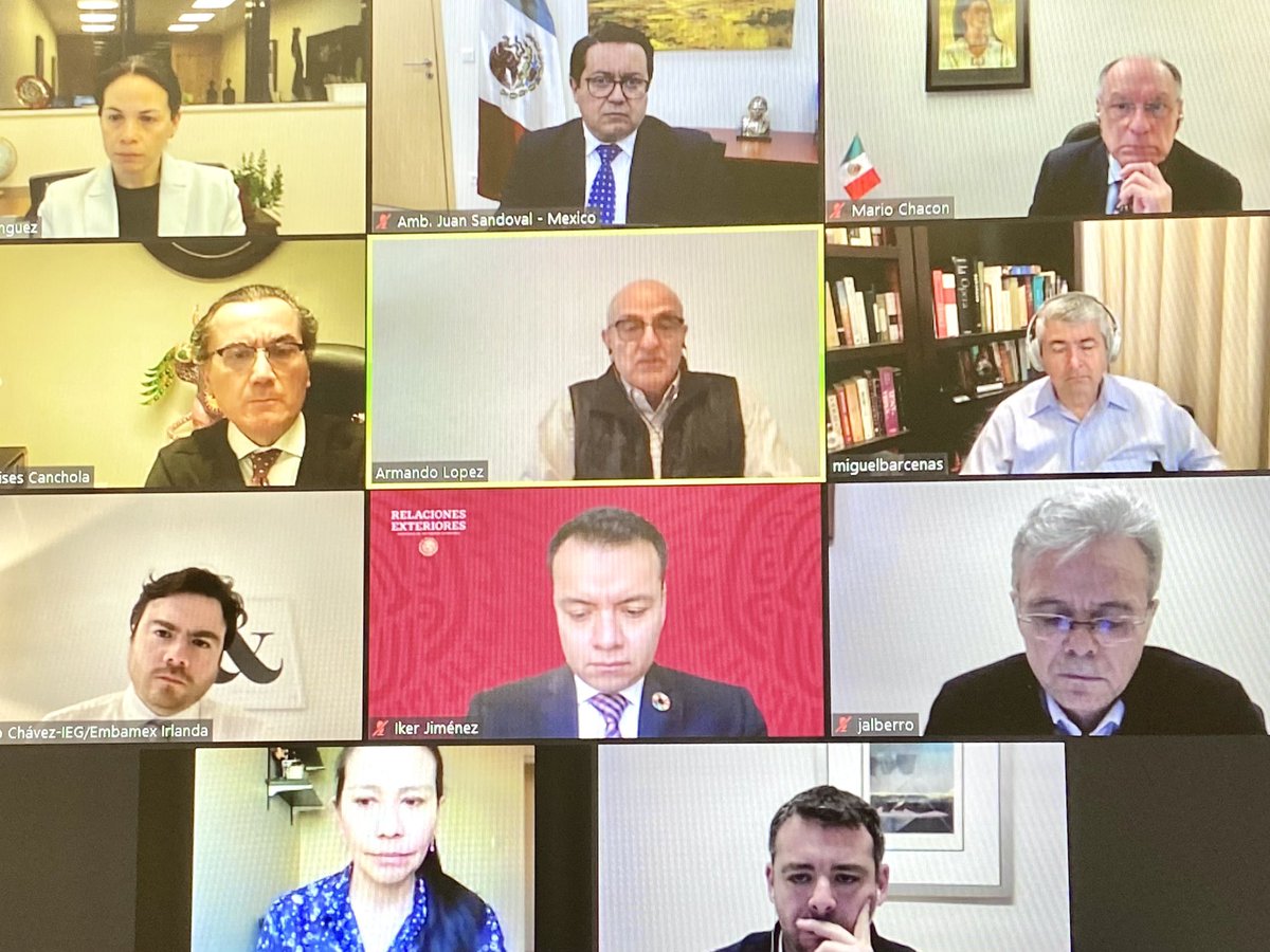 Sandomendi's tweet photo. Muy complacido de iniciar mi gestión en la Embajada de México 🇲🇽 en Polonia 🇵🇱 con reunión con la Asociación de Productores y Empacadores Exportadores de Aguacate 🥑 de México (APEAM).
Es un reto incrementar sustancialmente nuestra presencia comercial en Polonia. #MexicoExporta https://t.co/0VuPYRzQ1l