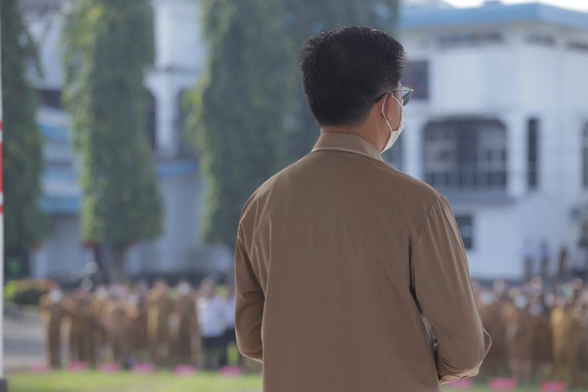 audypangemanan's tweet photo. Proses setiap orang beda.
Ada yang cepat. Ada yang lambat.
.
Jika lambat,
Segera lihat keatas 
Supaya tetap semangat.
.
Jika cepat,
Segera tundukkan kepala.
Melihat kebawah,
Supaya lebih peduli.
.
Apapun itu, Tuhan sudah menentukan porsi dan rejeki.
Kerja keras, jalani, berbagi ! https://t.co/yNwKeOZruT