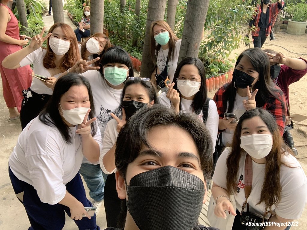 BonusHBDProject's tweet photo. ขอบคุณทุกคนที่มาร่วมทำบุญกับโบนัสเน��่องในวันคล้ายวันเกิด 28 ปี ในวันนี้และร่วมสมทบทุนร่วมกันอย่างมากมายขนาดนี้ ขอบคุณจริงๆค่ะ

แล้วเจอกันใหม่โอกาสหน้านะคะ🙏🏻❤️

@NTanadech #นัสยิ้มจิ้มแก้ม 
#BonusHBDProject2022
#HBD28thBonus  
#starhunterentertainment https://t.co/EMIJ45imYo