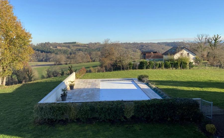 SifexChateaux's tweet photo. Charming #renovated #Béarnaise #Farmhouse #forsale with vast #barns & huge #views over the #Pyrenees. Walking distance from a small village. Planning permission for a 5 bed #Gite. #Swimmingpool. Fully #rewired #insulated & #replumbed €675000 https://t.co/NgXKioX60N https://t.co/z2374VkbOw