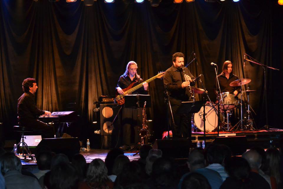 🤝🎷Oostende loves Ostende! De stedenband met onze Argentijnse naamgenoot blijft groeien. Het 'Ostendse' festival 'Jazz en la Playa' was vorig jaar een groot succes bij Oostendse jazzliefhebbers!

🎶 Ook dit jaar kan je het festival herbeleven op oostende.be/jazz-en-la-pla….