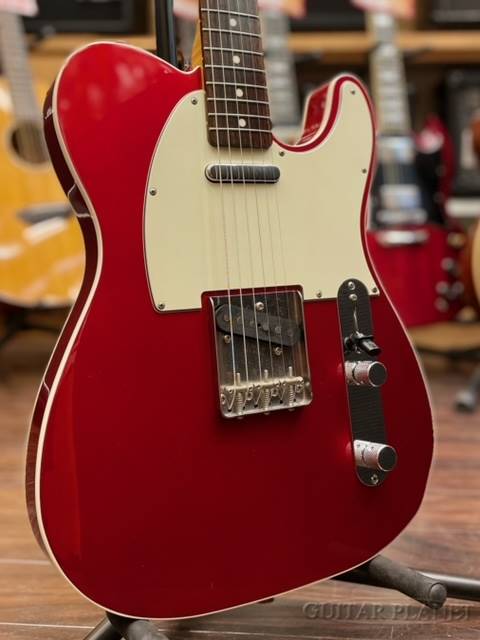 electric_gp's tweet photo. 鮮やかなCandy Apple Redをバインディングがより引き立ててくれているTL62B!
アルダーボディらしい豊かな音色も魅力のルックス、弾き心地、サウンドも国産らしい高水準なモデル!
https://t.co/Sd6m3f57HG
#Fender
#フェンダー
#Telcaster
#テレキャスター
#ギター
#MADEINJAPAN https://t.co/JtzZ9i26Xy